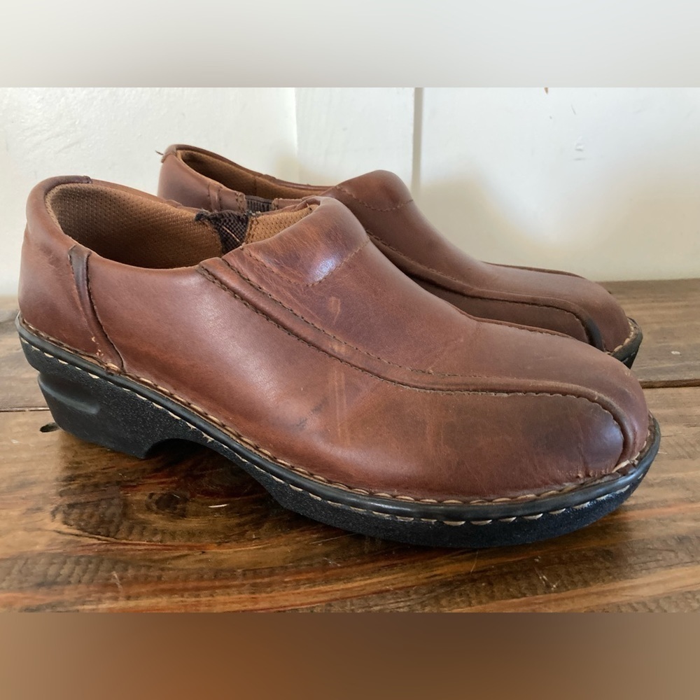 Eastland womens TRACIE brown leather slip on comfort shoes clogs size 10M